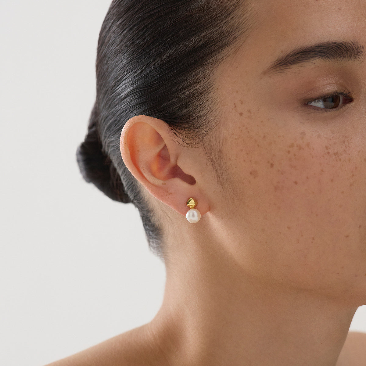 Mirage Pearl Earrings