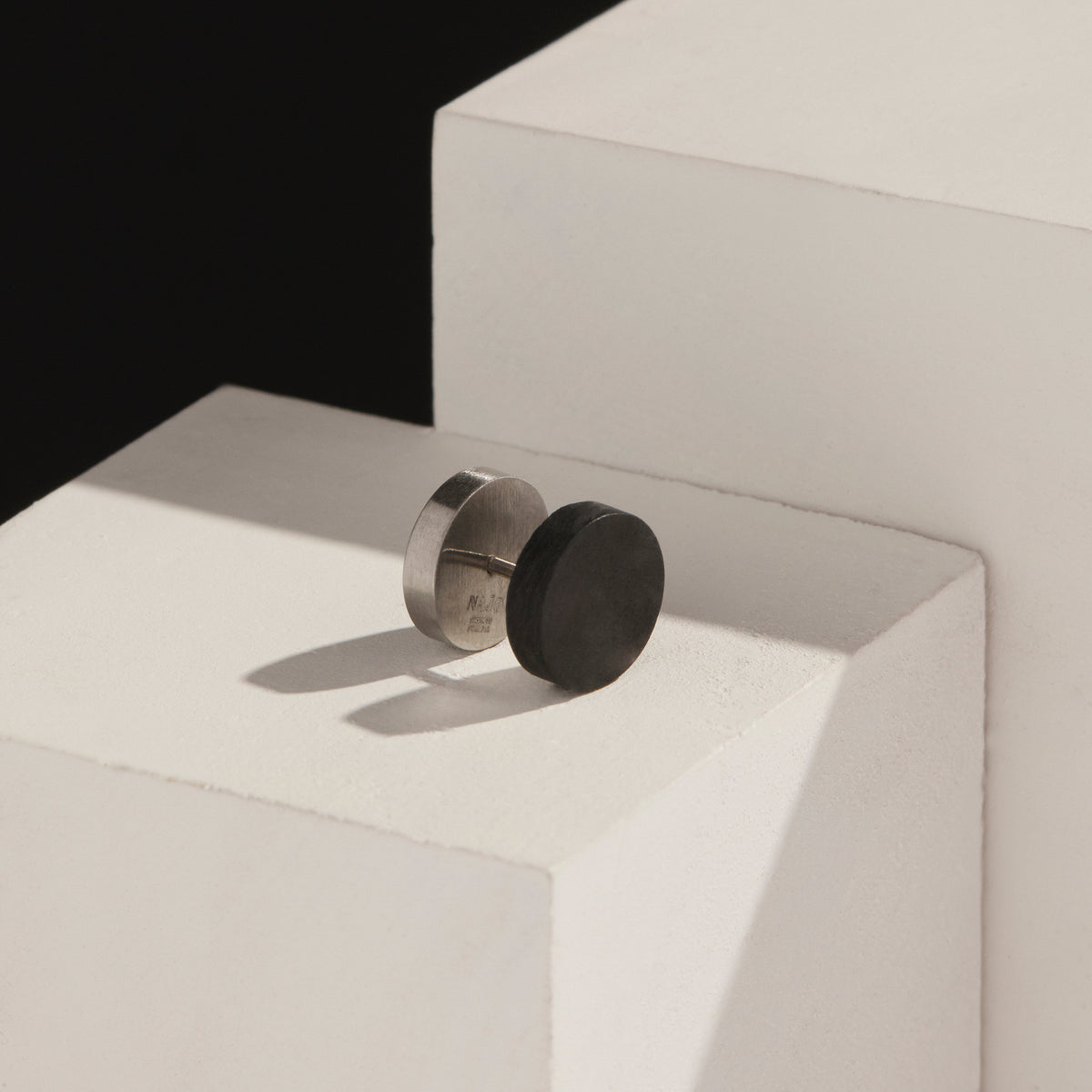 Torque Men's Reversible Earring