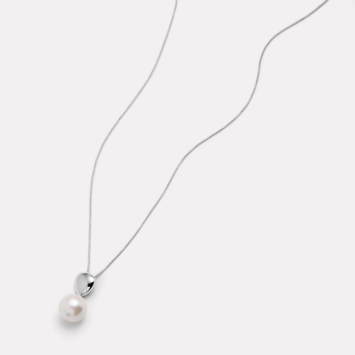 Islander Pearl Necklace