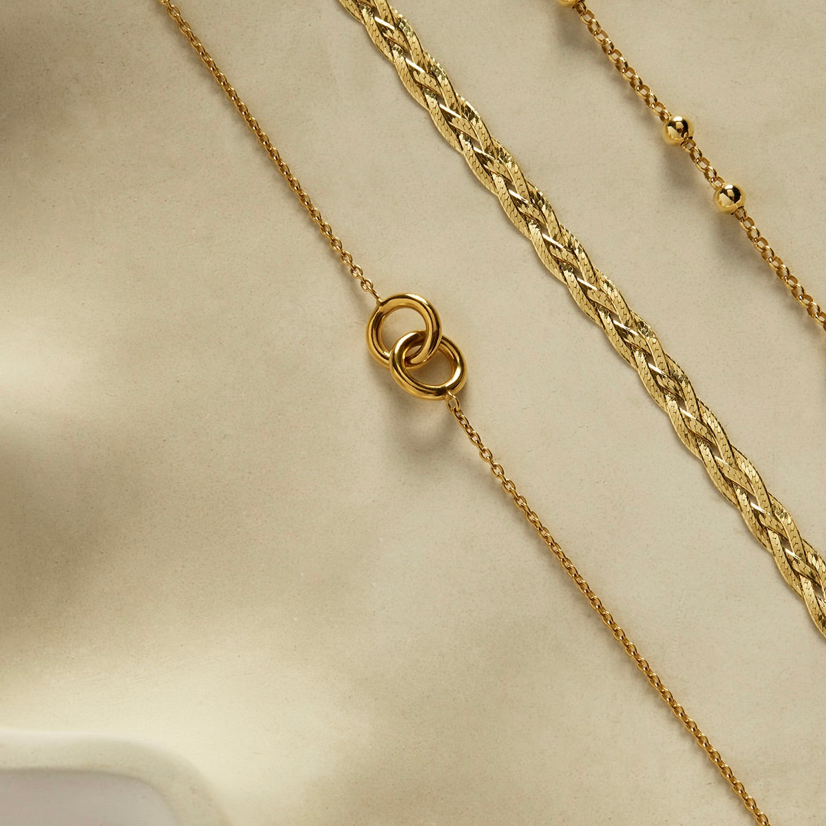 Embrace Necklace (42cm+ext)