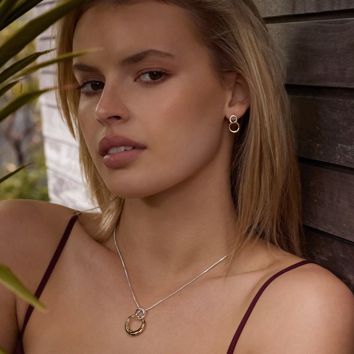 Tranquila Stud Earrings