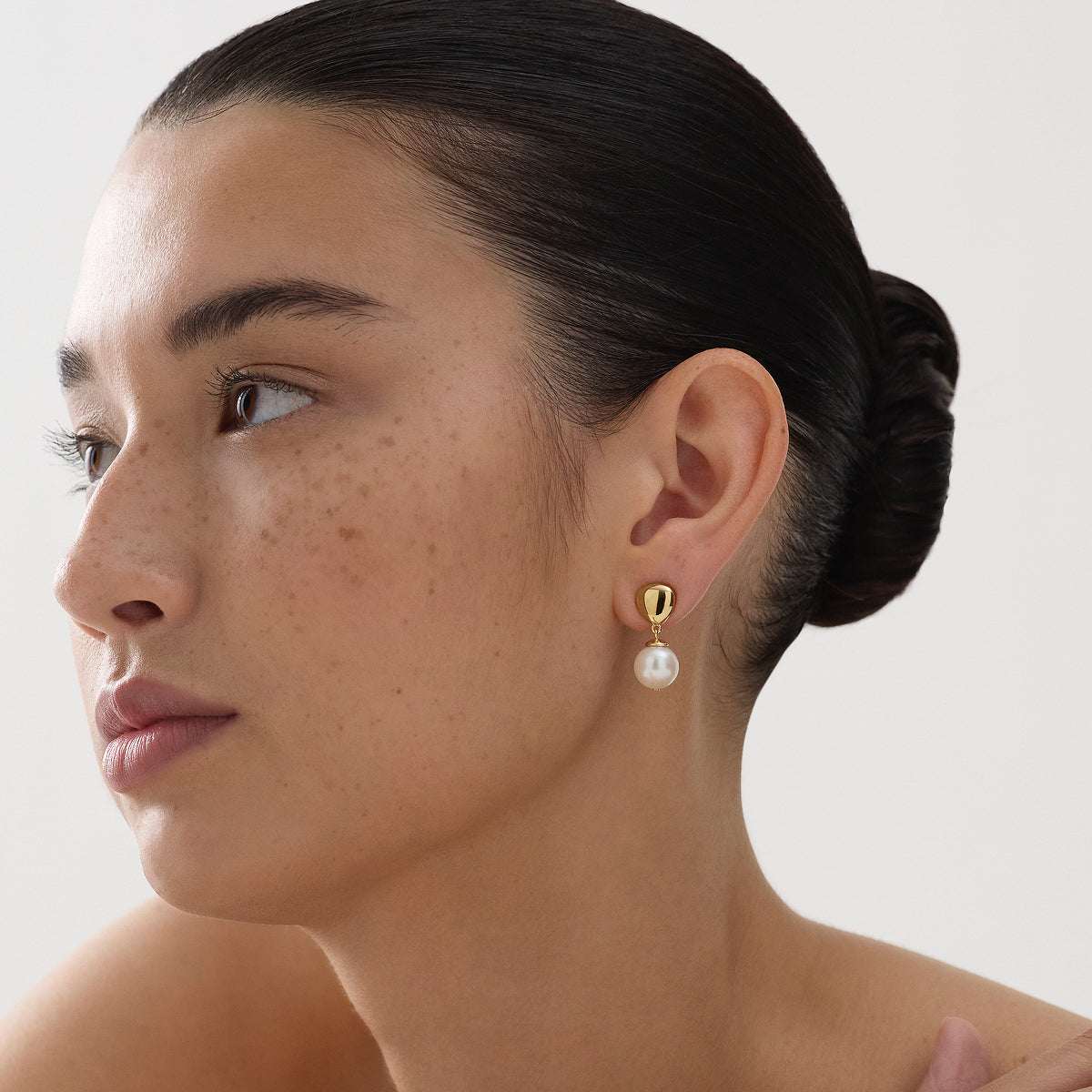 Islander Pearl Earrings