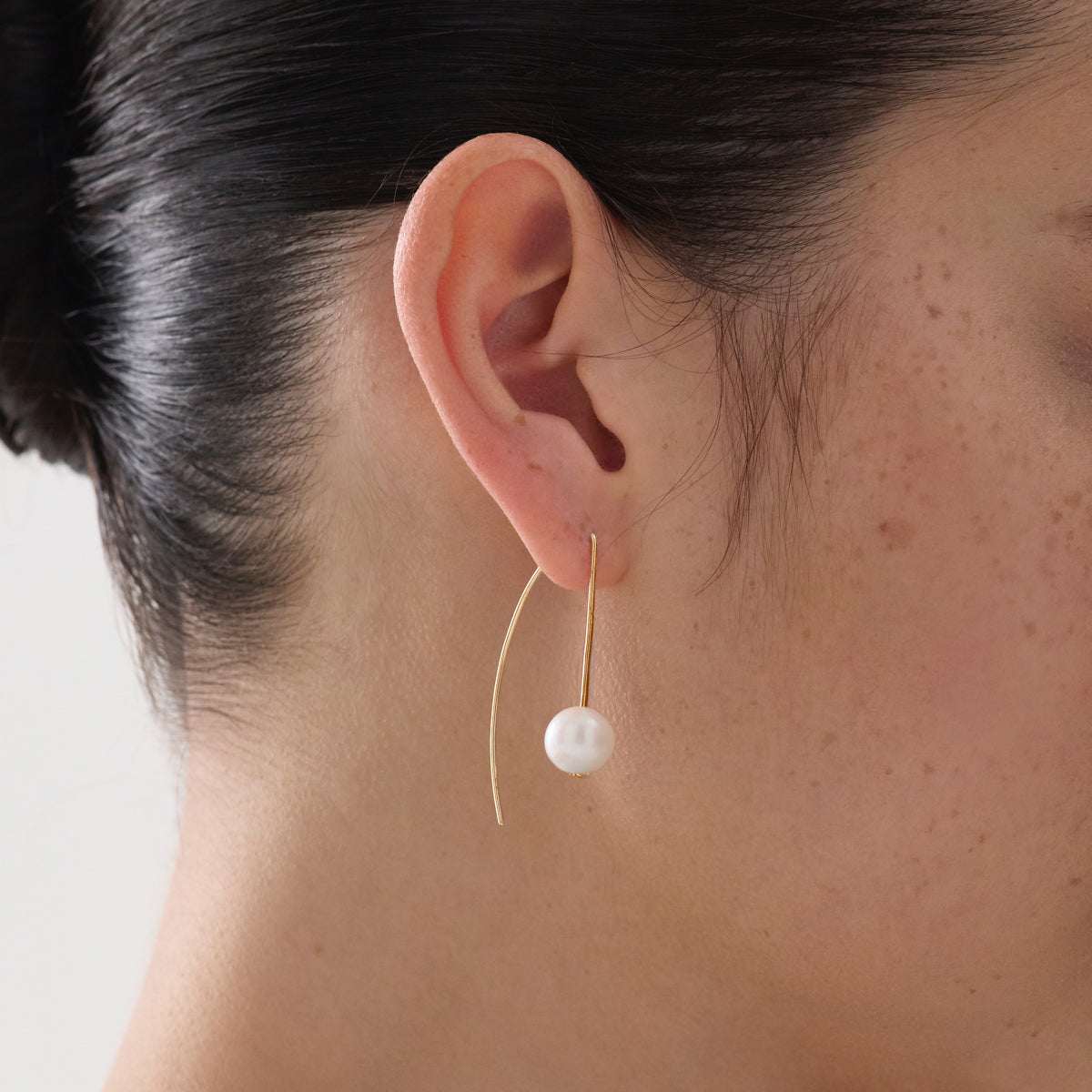 The Cove Pearl Earring