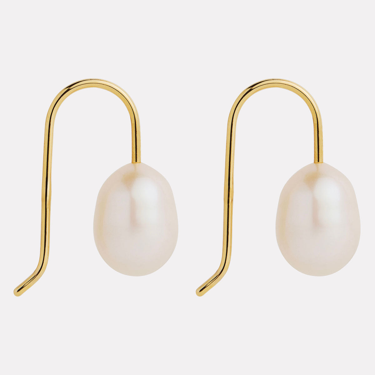 Isla Pearl Earrings
