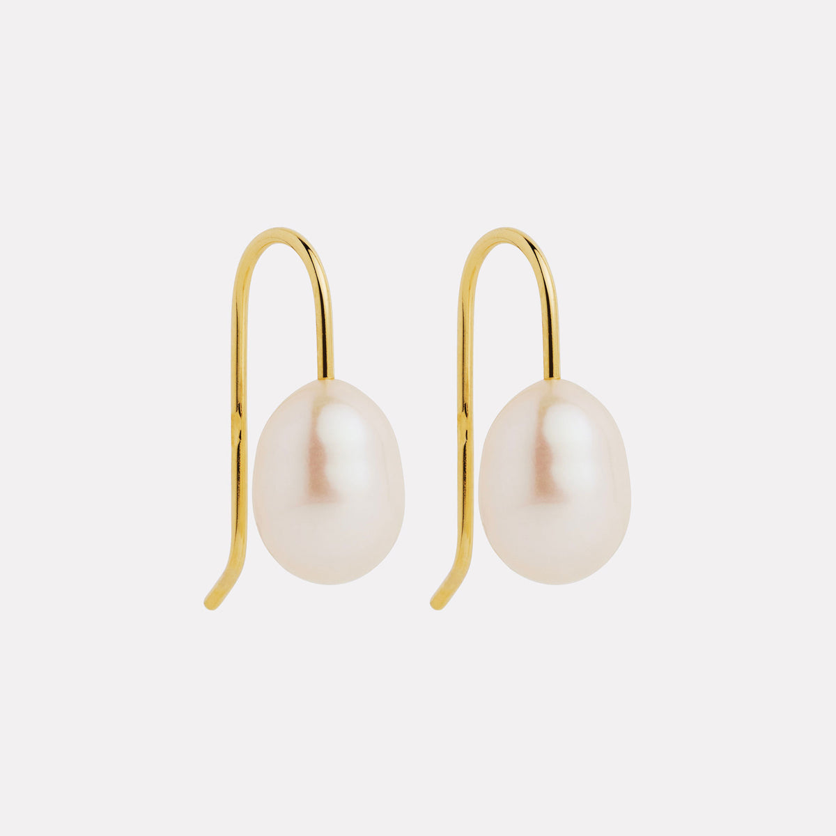 Isla Pearl Earrings