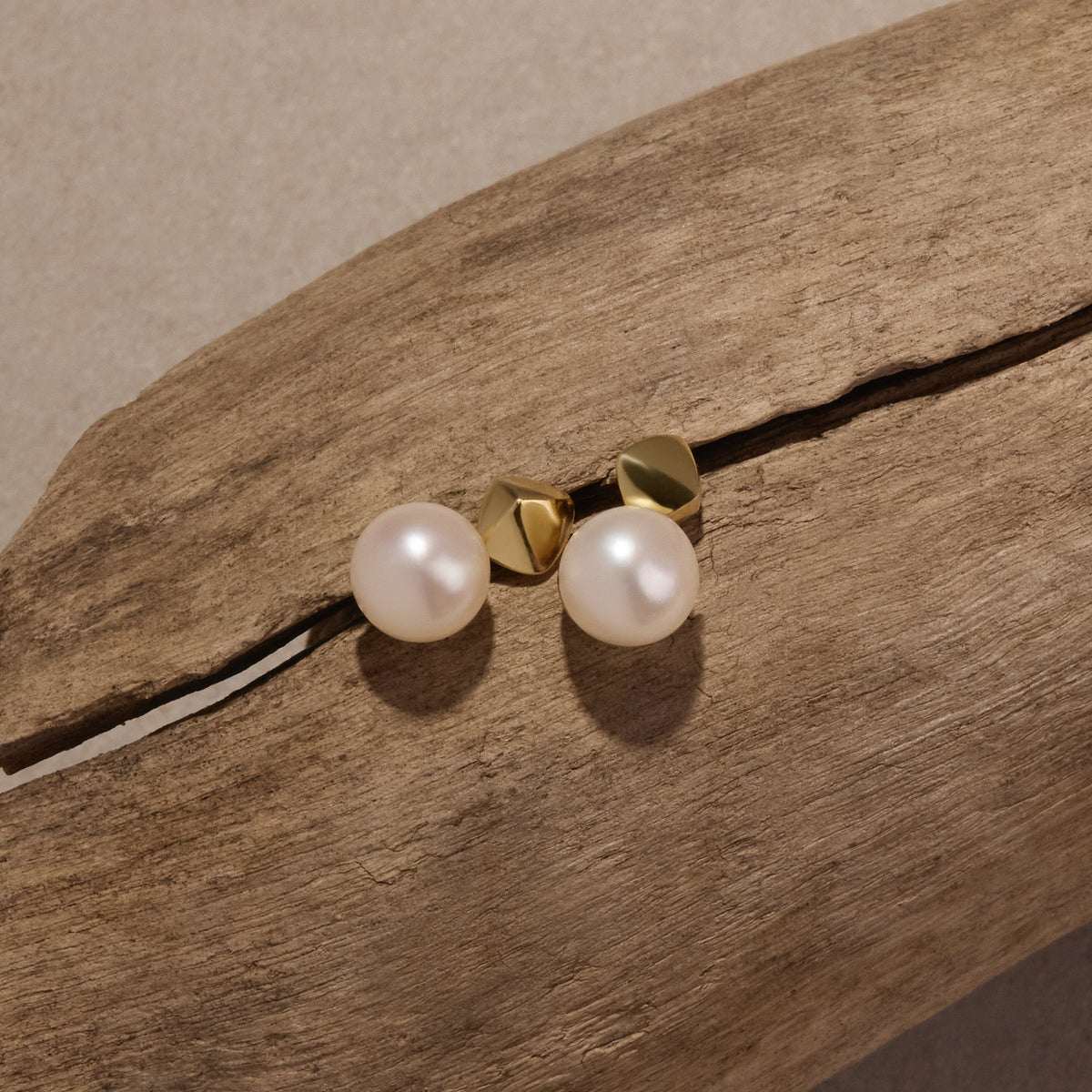 Mirage Pearl Earrings
