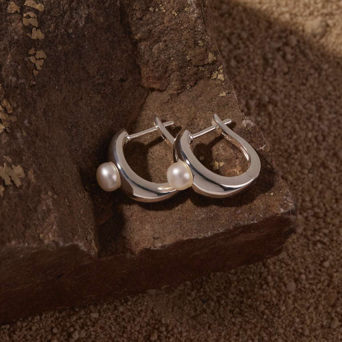 Tropica Pearl Earrings