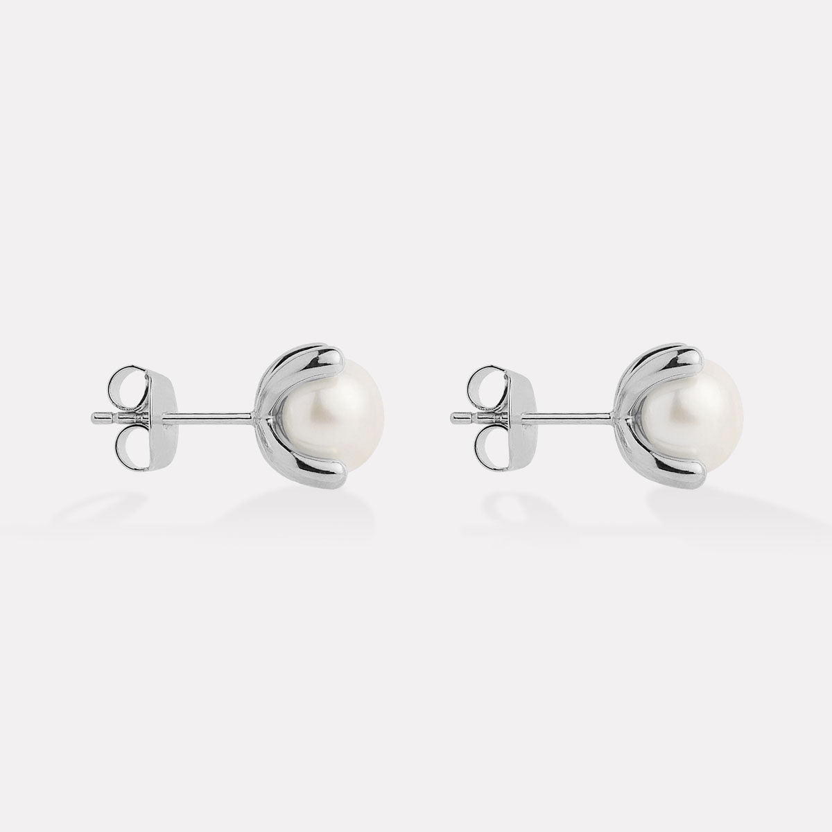 Moana Pearl Earrings