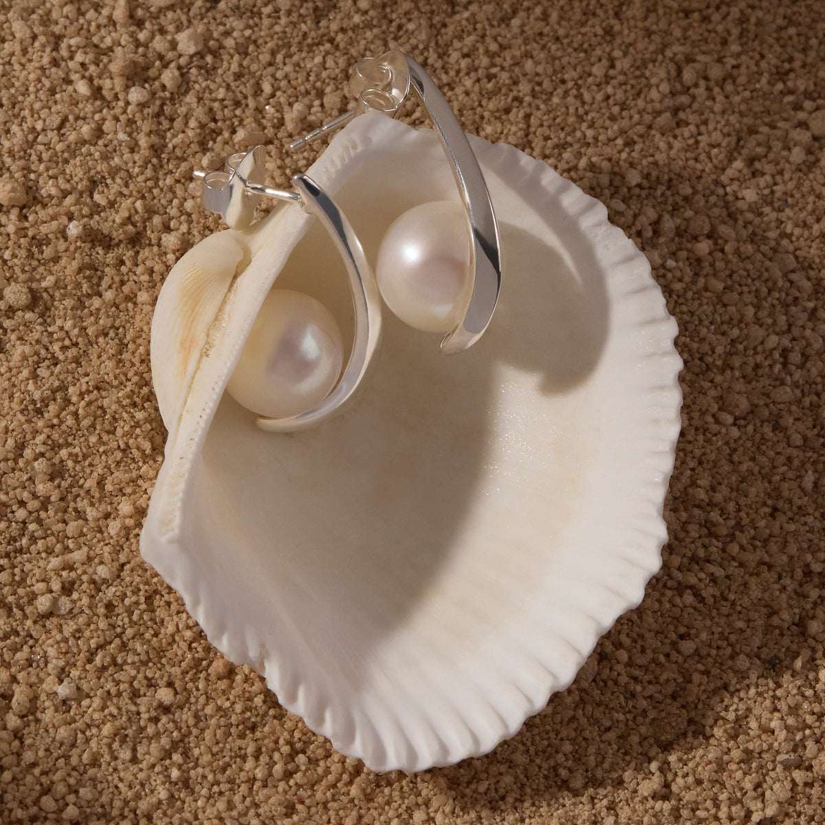 Mariselle Pearl Earrings