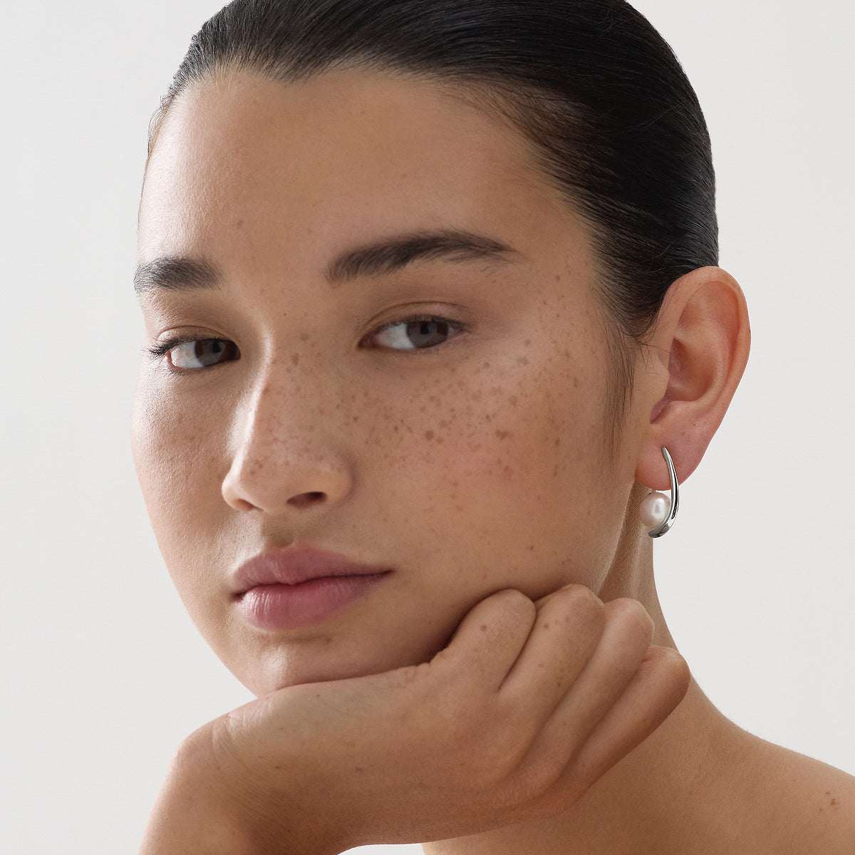 Mariselle Pearl Earrings