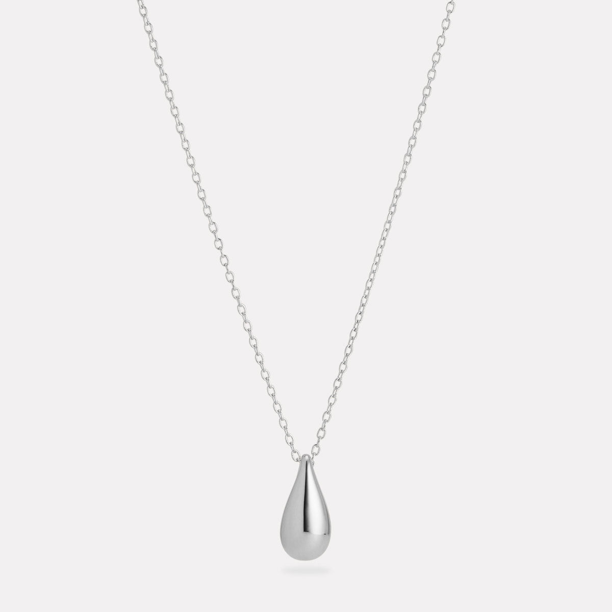 Eau Necklace