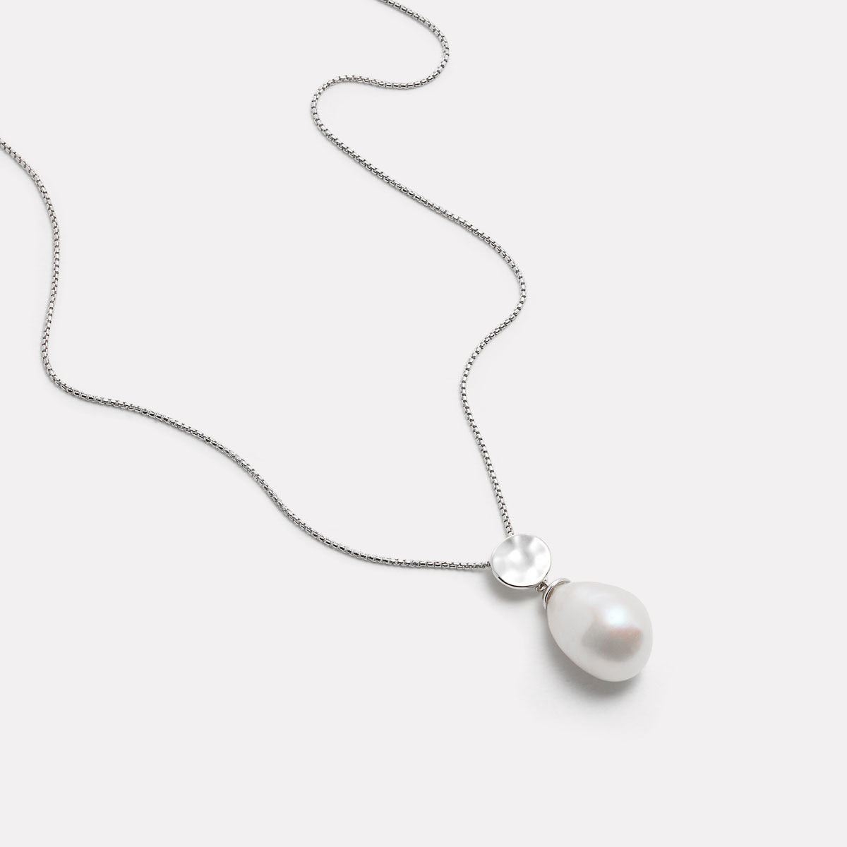 Ocean Drift Pearl Necklace