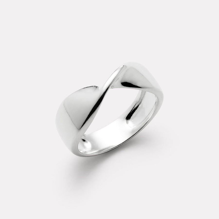 Muse Ring