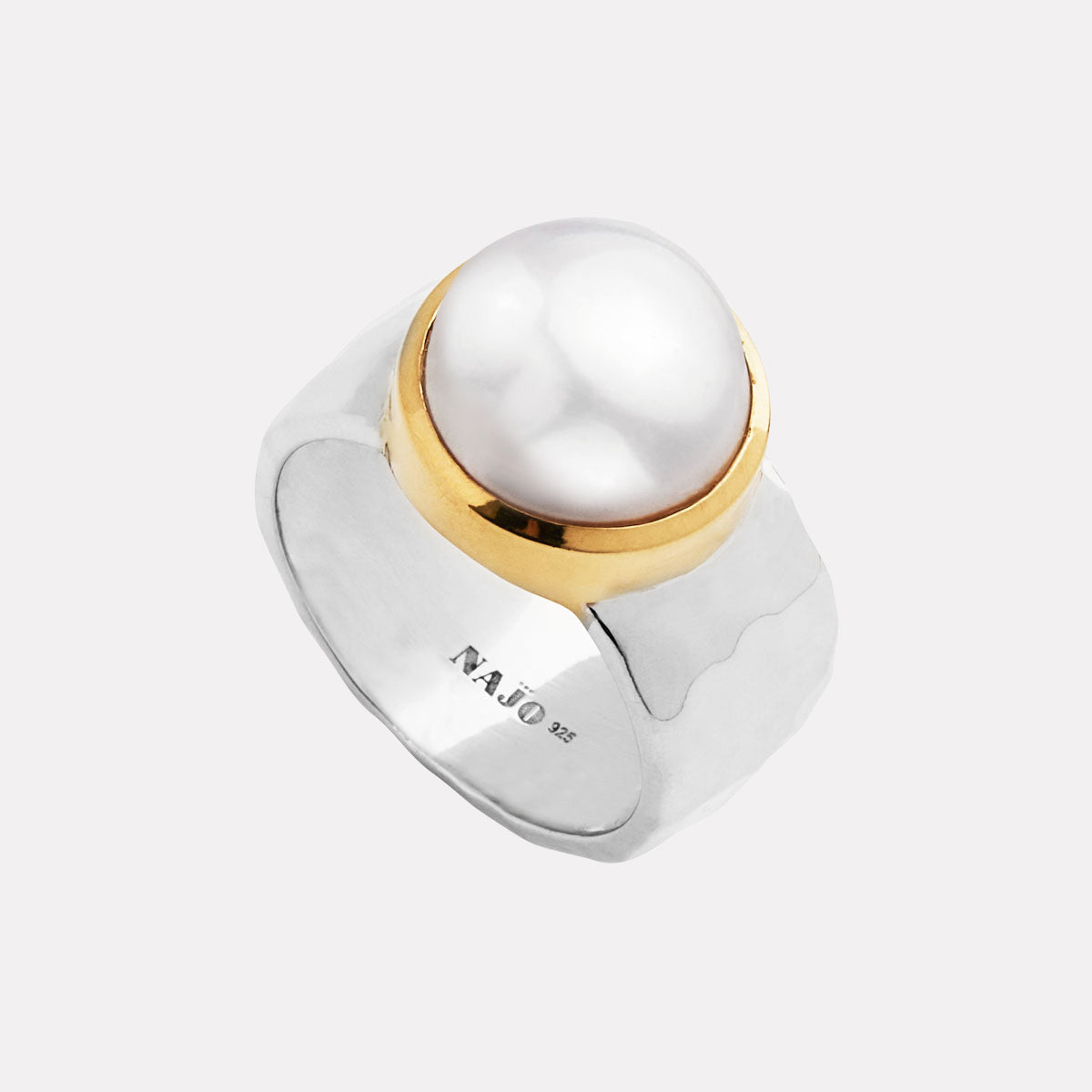 Chroma Pearl Ring